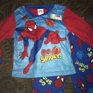 Marvel Pajamas - Boys Spider-Man PJ set sz 4t Marvel Pajamas - Boys Spider-Man PJ set sz 4t